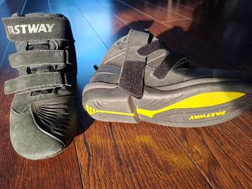 Fastway Motor schoenen beschikbaar voor biedingen
