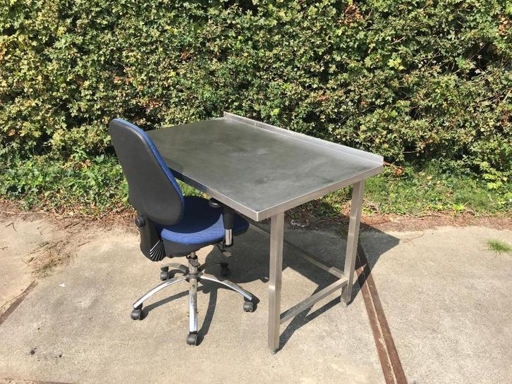 RVS BURO / RVS Werktafel, Huis en Inrichting, Bureaus, Gebruikt, Ophalen