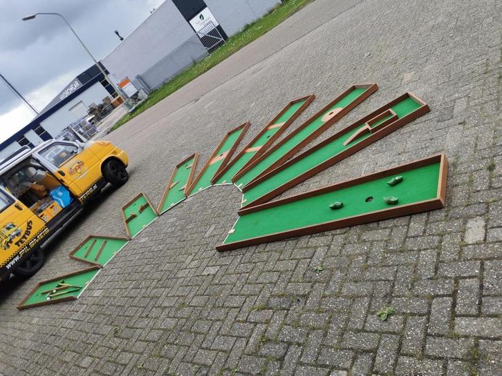 Huur Boerengolf midgetgolf klompgolf mobiele banen, Hobby en Vrije tijd, Feestartikelen | Verhuur, Zo goed als nieuw, Overige
