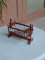 Schommel wiegje poppenhuis, Verzenden, Gebruikt, Poppenhuis