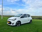 Renault Twingo 1.2 16V 2012 Wit // AIRCO // CRUISE CONTROL, Auto's, Voorwielaandrijving, 839 kg, 74 pk, Zwart