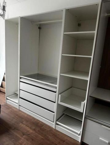 Witte Ikea Pax kast - afbeelding 3