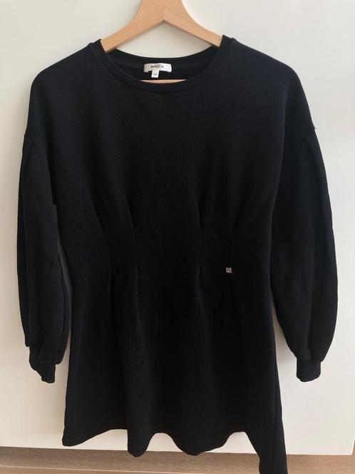 Zwarte elegante sweater jurk van Kocca mt. 152, Kinderen en Baby's, Kinderkleding | Maat 152, Zo goed als nieuw, Meisje, Jurk of Rok