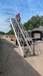 Stalen trap, Doe-het-zelf en Verbouw, Ladders en Trappen, Ophalen of Verzenden, Gebruikt, Trap, 2 tot 4 meter