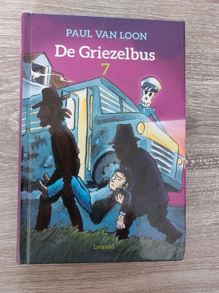 Paul van Loon - De Griezelbus 7, Boeken, Kinderboeken | Jeugd | 10 tot 12 jaar, Zo goed als nieuw, Ophalen of Verzenden