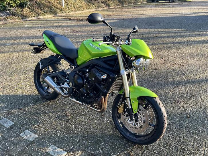 Street triple 675, Motoren, Motoren | Triumph, Particulier, Naked bike, meer dan 35 kW, 3 cilinders, Motorrijbewijs A, LED Verlichting