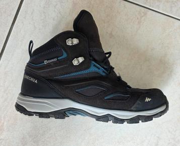 Halfhoge waterdichte wandelschoenen maat 39 beschikbaar voor biedingen