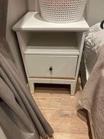 IDANAS Bedside Locker, Huis en Inrichting, Ophalen, Zo goed als nieuw, Hout, Minder dan 55 cm