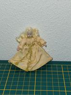 Poppenhuis 1:12 Caco popje meisje, Ophalen of Verzenden, Zo goed als nieuw, Poppenhuis