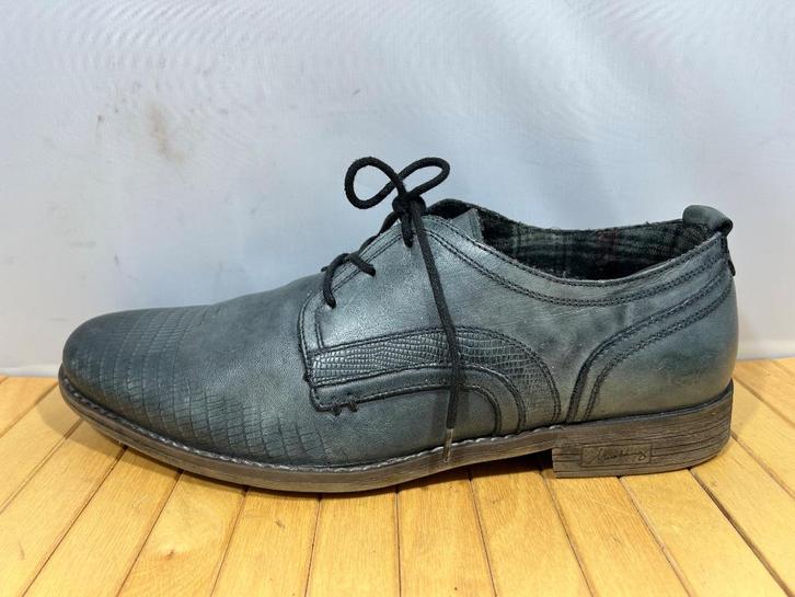 Mustang, maat 42 schoenen in een mooie groene kleur, Kleding | Heren, Schoenen, Zo goed als nieuw, Veterschoenen, Overige kleuren
