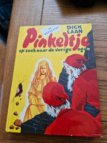 Pinkeltje op zoek naar de vurige ogen beschikbaar voor biedingen