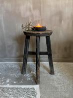 Oude houten ronde krukjes Elmwood hout, Ophalen, Nieuw, Hout