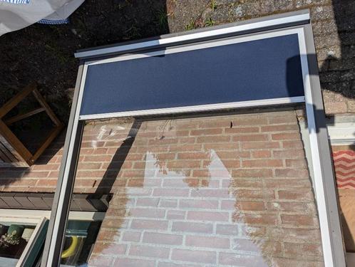 Verduisterend rolgordijn Velux GGL-2: MK08/M08/GGL-308., Huis en Inrichting, Stoffering | Gordijnen en Lamellen, Zo goed als nieuw