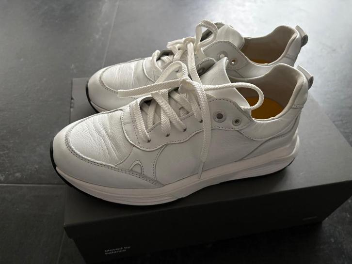 Xsensible sneakers chain wit maat 38, Kleding | Dames, Schoenen, Zo goed als nieuw, Sneakers of Gympen, Wit, Verzenden