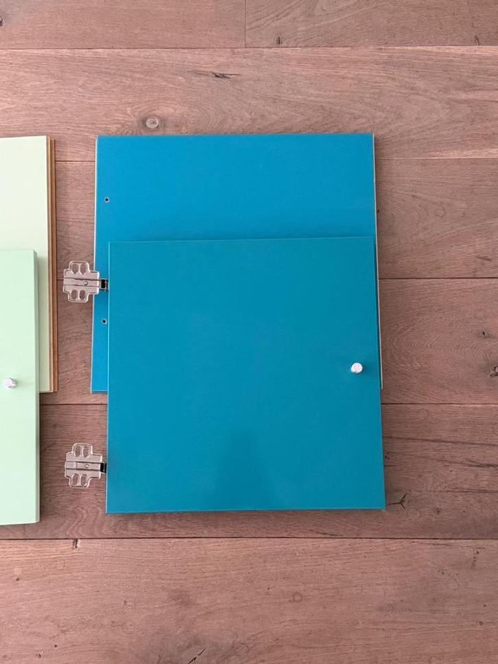 Ikea Kallax inzet deurtjes turkoois, Huis en Inrichting, Kasten | Overige, Gebruikt, Ophalen