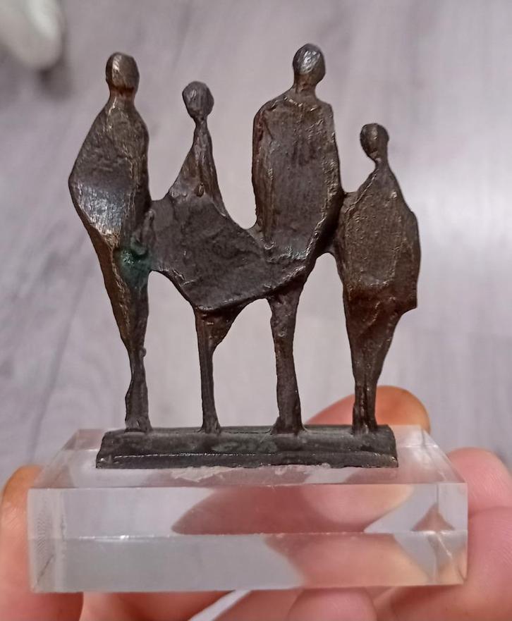 corry ammerlaan- sculptuur ''Familie together'', Antiek en Kunst, Kunst | Beelden en Houtsnijwerken, Ophalen of Verzenden