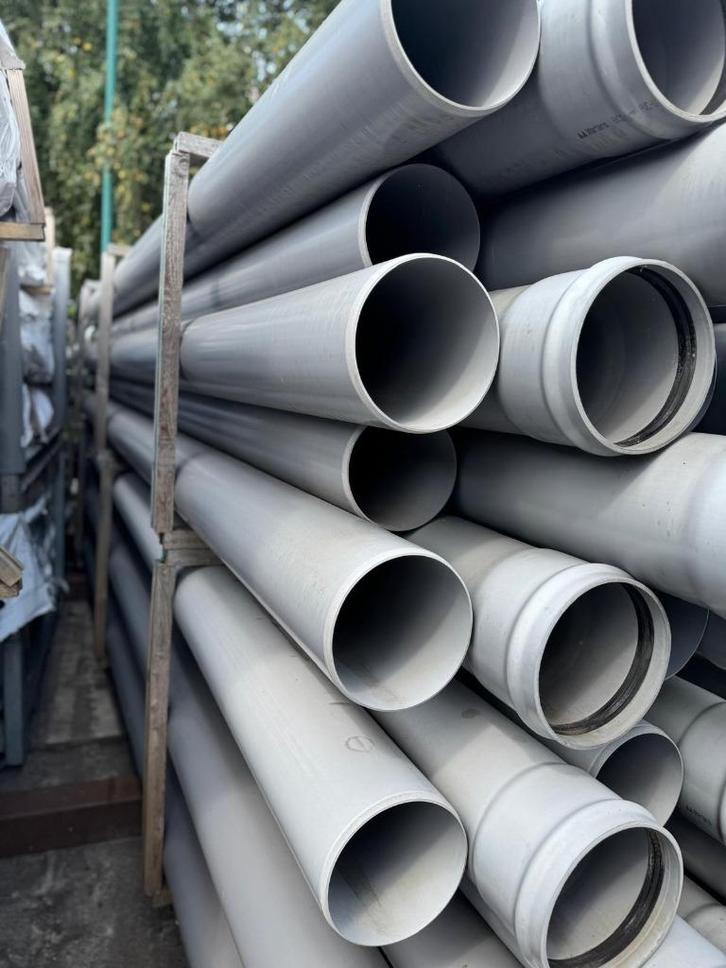 VC buis 200 mm – 5.7 m SN4 – speciale partij – OP=OP!, Doe-het-zelf en Verbouw, Buizen en Afvoer, Nieuw, Rechte buis, Pvc, 4 tot 6 meter