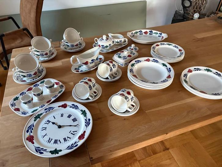 Boerenbondservies - Compleet servies met diverse onderdelen, Antiek en Kunst, Antiek | Servies compleet, Ophalen