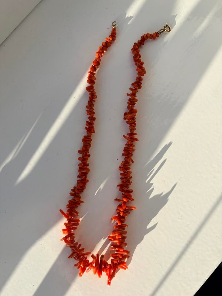 Vintage Koraal Ketting met Staafjes - Oranje, Sieraden, Tassen en Uiterlijk, Kettingen, Ophalen of Verzenden, Zo goed als nieuw