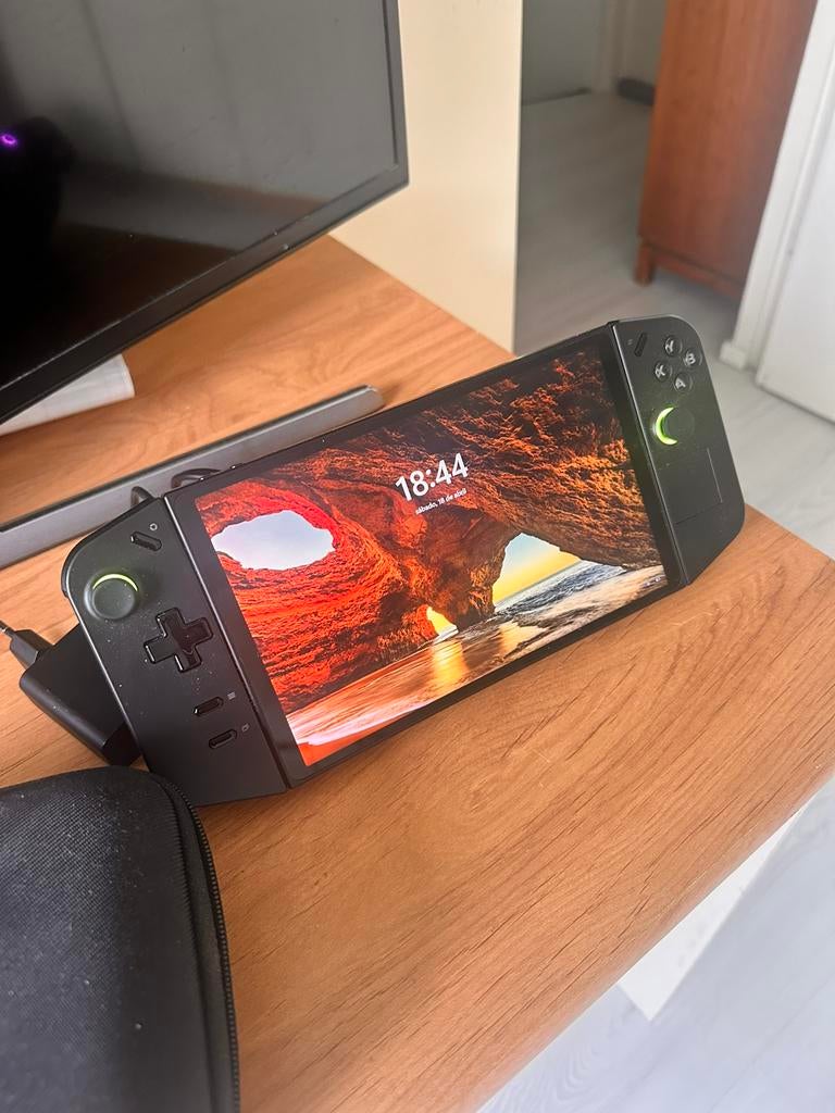 Lenovo Legion Go 512 GB, Spelcomputers en Games, Spelcomputers | Overige, Ophalen of Verzenden, Zo goed als nieuw