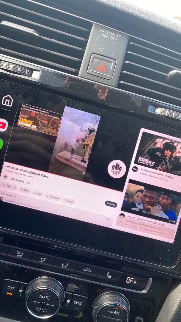 Carplay Box, Youtube, Netflix., Auto diversen, Autoradio's, Zo goed als nieuw, Ophalen of Verzenden