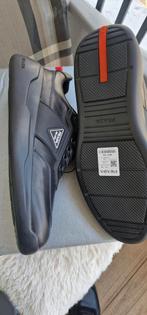 Prada schoenen, Ophalen of Verzenden, Nieuw, Zwart
