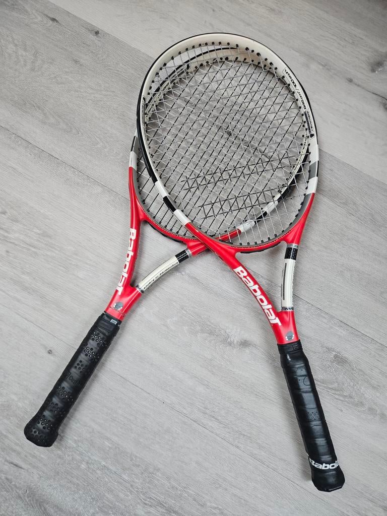 2 Babolat tennisrackets met hoezen en nieuwe bespanning, Ophalen