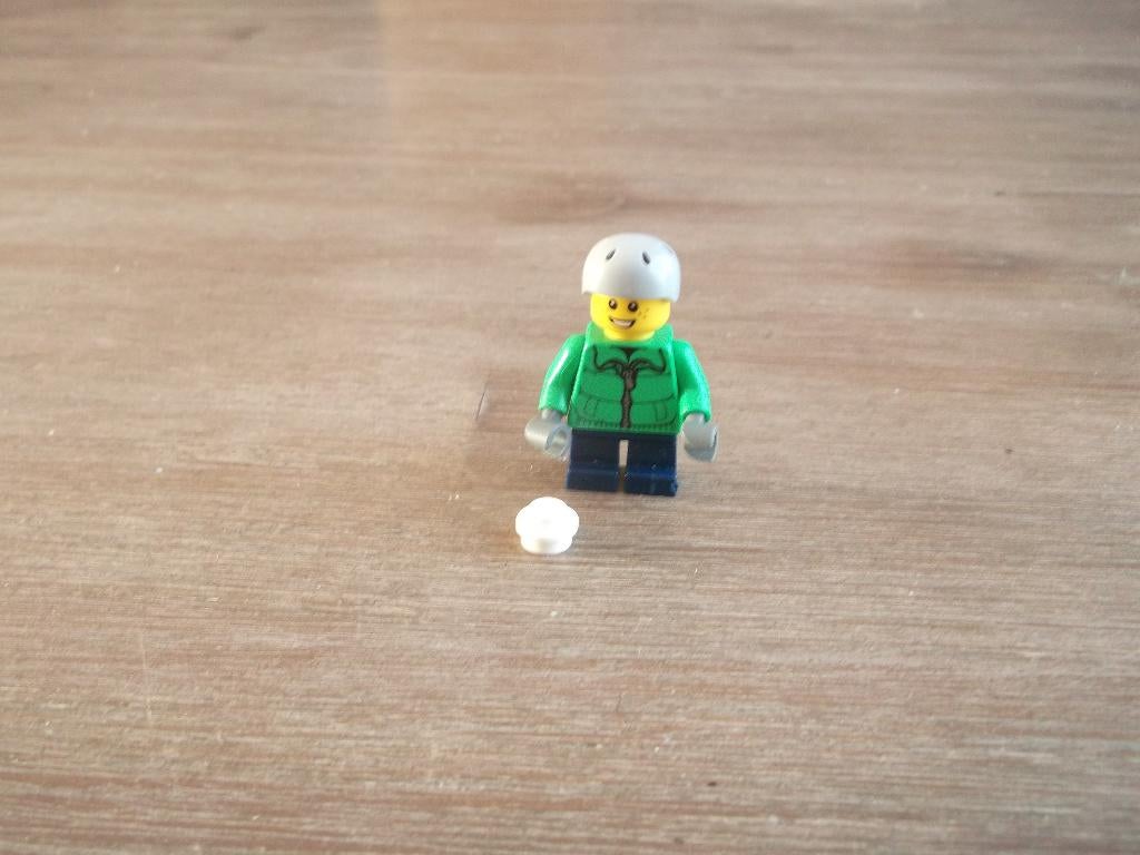 lego minifigures cty0336 boy with snowball (2012), Ophalen of Verzenden, Gebruikt, Complete set, Lego