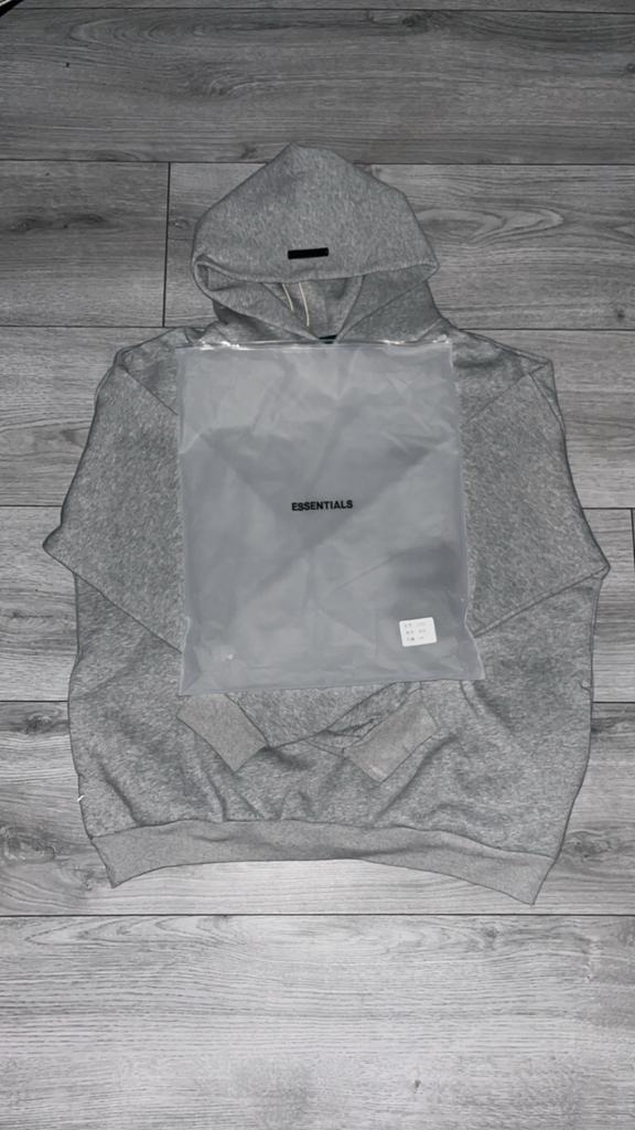 Essentials Trainingspak - Comfy & Modieus (Maat M/L), Kleding | Heren, Truien en Vesten, Ophalen of Verzenden, Nieuw, Maat 52/54 (L)