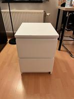 Ikea Malm (Price is Negotiable), Huis en Inrichting, Ophalen, Minder dan 45 cm, 55 tot 70 cm, Zo goed als nieuw
