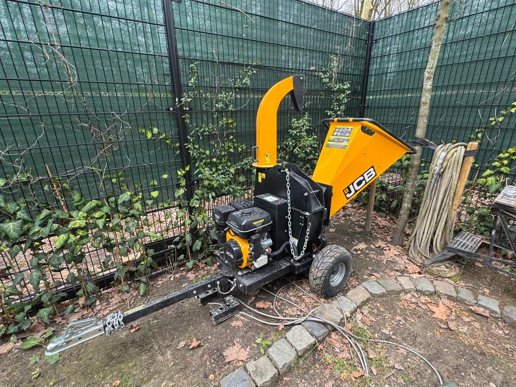 Hakselaar, houtversnipperaar huren?, Tuinonderhoud of Snoeiwerk