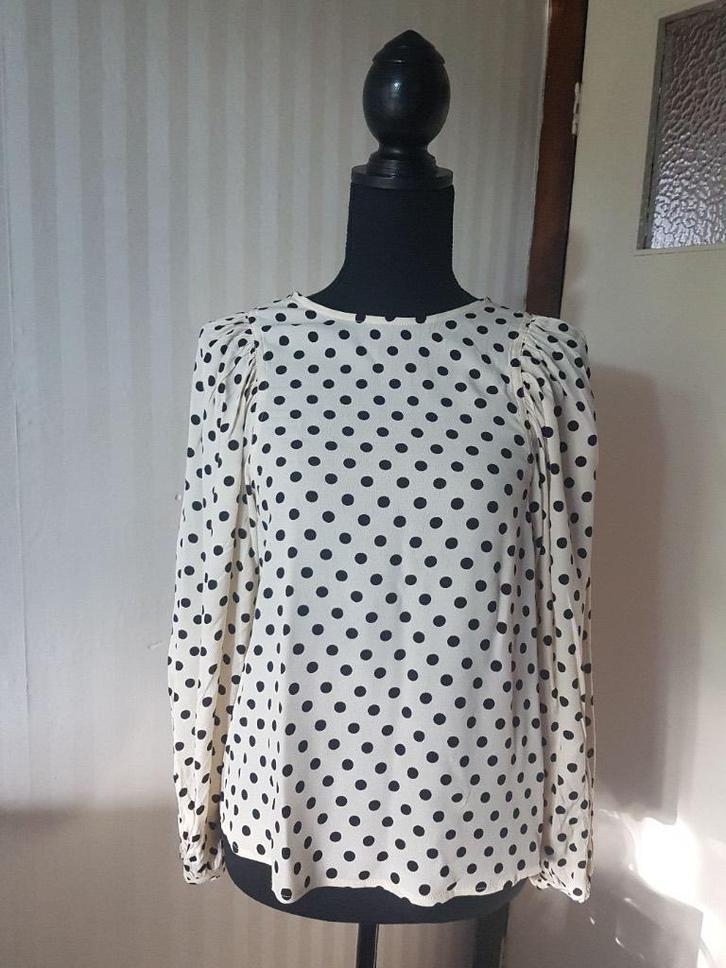 Mango witte polkadot stippen top vleermuis mouwen xs 34 36, Kleding | Dames, Tops, Zo goed als nieuw, Maat 34 (XS) of kleiner