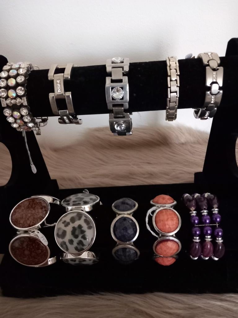 SALE partij armbanden nieuw, Ophalen of Verzenden, Nieuw, Overige kleuren