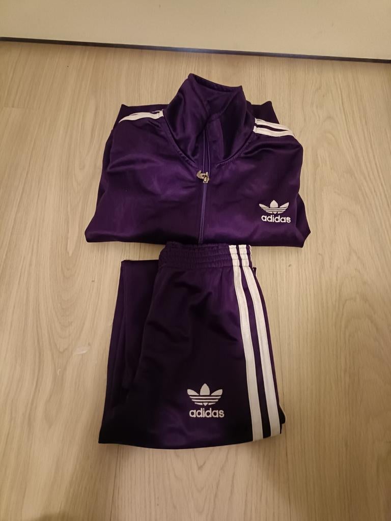 Adidas trainingspak paars maat 134/140, Adidas, Gebruikt, Meisje, Sport- of Zwemkleding
