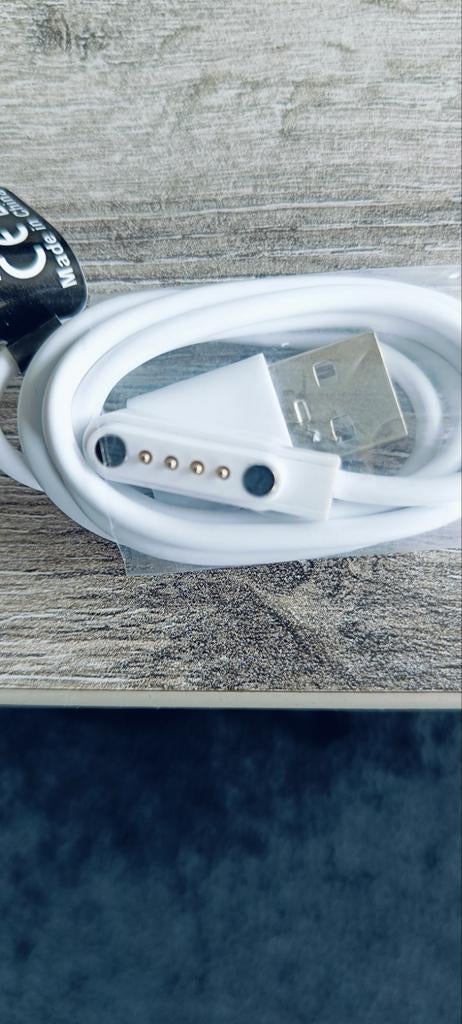 Nieuwe oplaadkabel voor Kuus horloge, Wit, Kuus, Nieuw, Ophalen of Verzenden