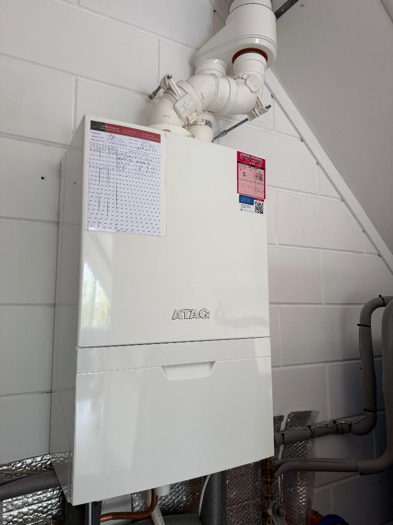 Atag CV ketel, Doe-het-zelf en Verbouw, Verwarming en Radiatoren, Gebruikt, Cv-ketel of Combi-ketel, 30 tot 80 cm, Minder dan 60 cm