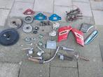 Tk partijtje peugeot onderdelen ook wat nos 101 102 103 104, Fietsen en Brommers, Brommeronderdelen | Oldtimers, Ophalen of Verzenden