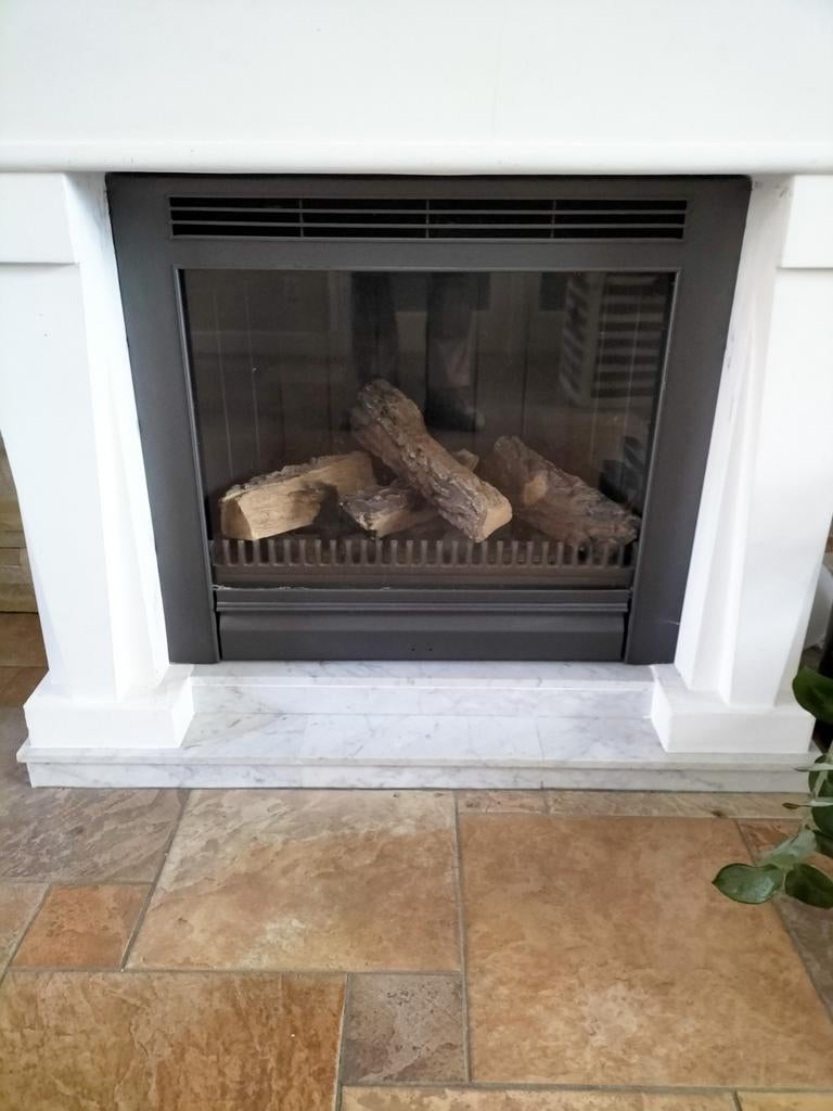 Gas. Sfeer haard Barabas.  Werkt op aardgas, Huis en Inrichting, Kachels, Ophalen, Gebruikt, Gas, Gaskachel