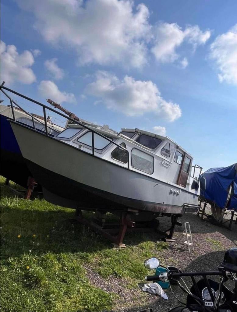 Fijne motor kruiser vaarklaar metruimte voor eigen afwerking, Ophalen, 10 tot 30 pk, Gebruikt, Staal