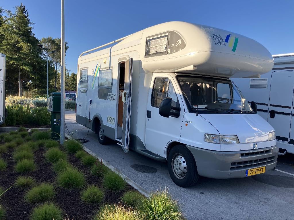 schitterende 6 persoons Knaus Traveller weinig kms, Alkoof, Ringverwarming, Fiat, Particulier
