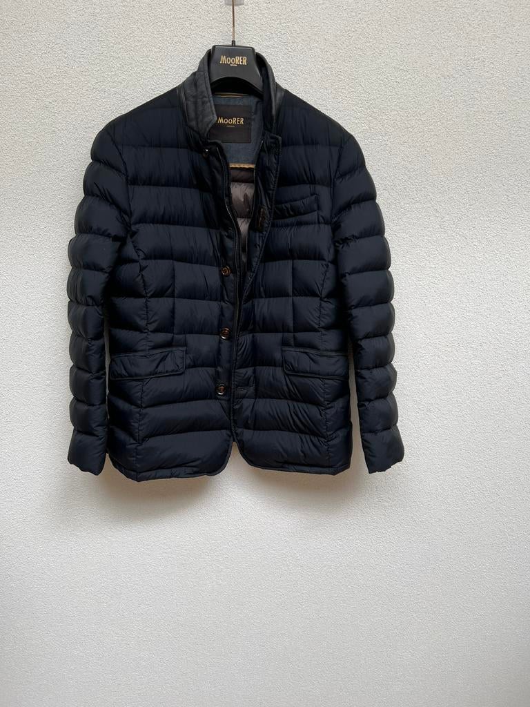 MooRER - Donsjas - maat 48 - NP €1300,-, Ophalen of Verzenden, Zo goed als nieuw, Maat 48/50 (M), Zwart