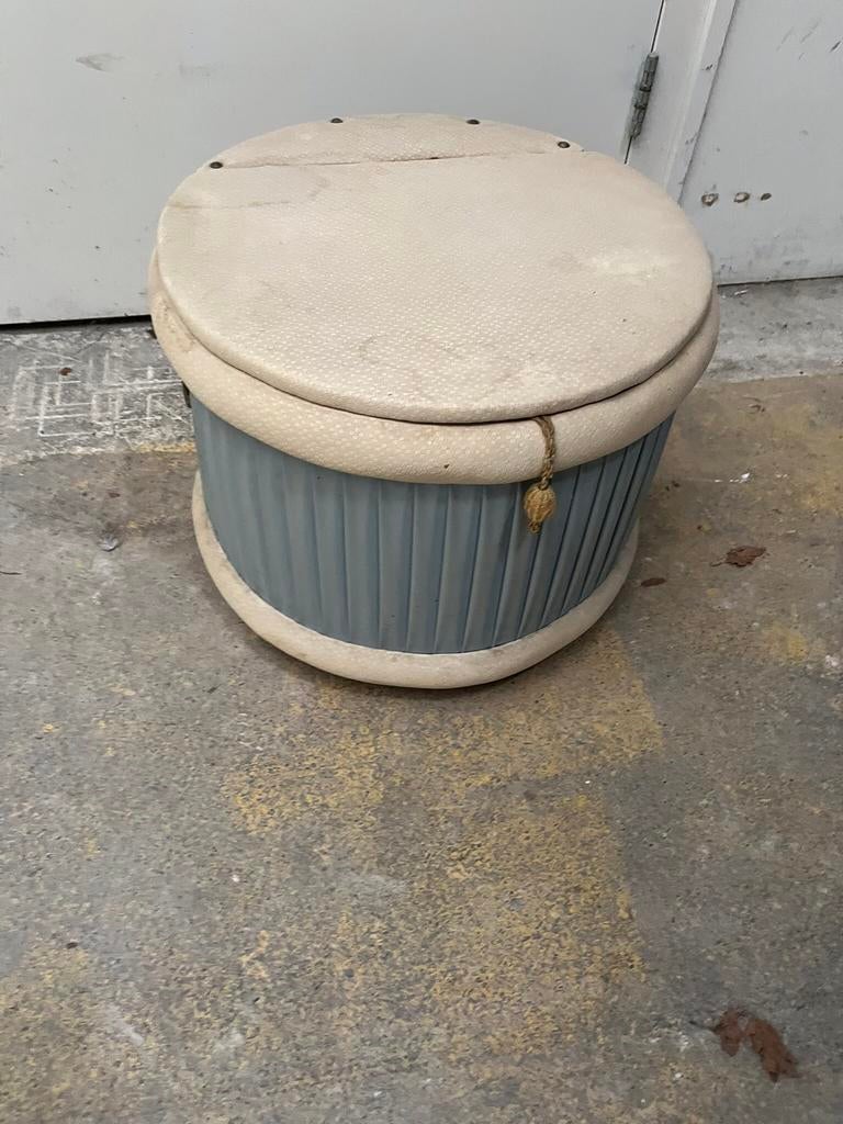 Poef kist jaren 60 vintage retro opberg klep blauw wit €10, Verzamelen, Retro, Ophalen of Verzenden, Huis en Inrichting