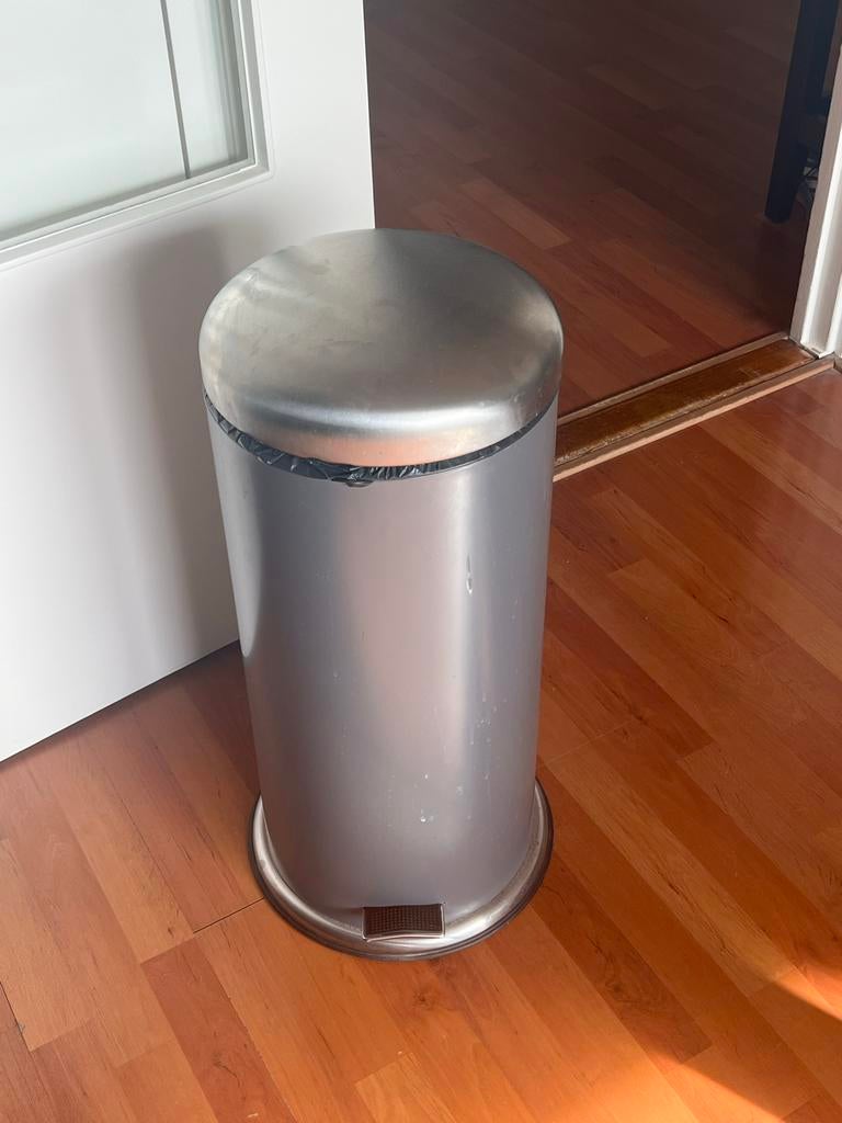 IKEA MJOSA Pedaalemmer - RVS - 30 liter, Met pedaal, 50 tot 75 cm, Ophalen of Verzenden, Rvs