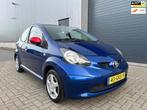 Toyota Aygo 1.0i 12V + 5DRS AIRCO NAP APK, Voorwielaandrijving, Stof, Gebruikt, Origineel Nederlands