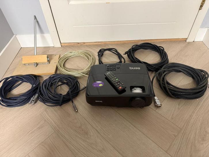 Beamer projector films, Audio, Tv en Foto, Beamers, Zo goed als nieuw, Ophalen of Verzenden