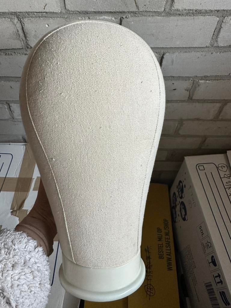 Head mannequin Oefenhoofd Pruik, Ophalen of Verzenden, Zo goed als nieuw