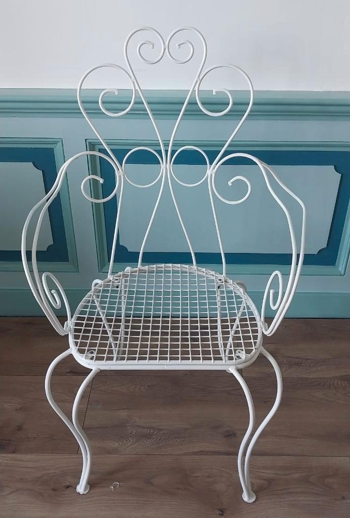 Boudoirstoel, slaapkamerstoel, tuinstoel. Wit, metaal., Huis en Inrichting, Stoelen, Zo goed als nieuw, Eén, Metaal, Wit, Ophalen