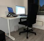 Ikea bureau maat 140x60, Ophalen, Zo goed als nieuw