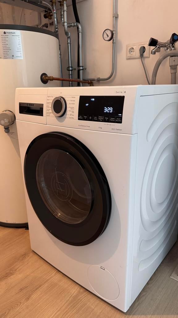 Bosch Serie 6 wasmachine, Witgoed en Apparatuur, Was-droogcombinaties, Zo goed als nieuw, 8 tot 10 kg, Minder dan 85 cm, Ophalen