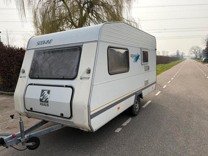 Knaus / Eifelland Sudwind model 395 (8304) met voortent, Caravans en Kamperen, Caravans, Bedrijf, tot en met 3, Treinzit, Knaus